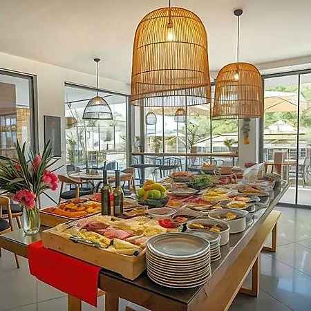 Payava By True Blue Hotel 3*